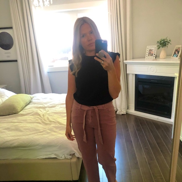 Meet your Posher, Tracy - Picture 1 of 1